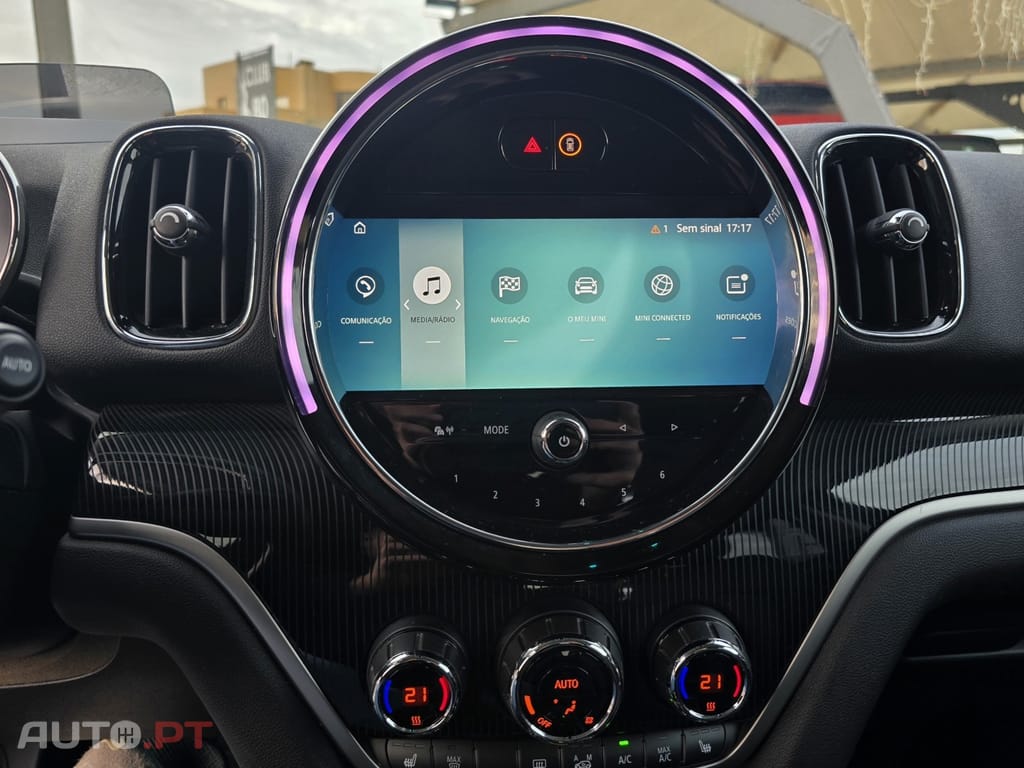 MINI Countryman Cooper SE Premium Essential Auto