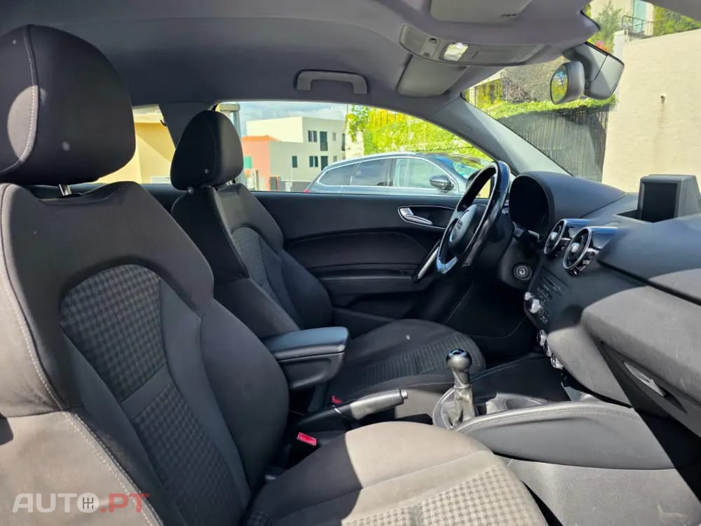 Audi A1 1.6 TDI S-line