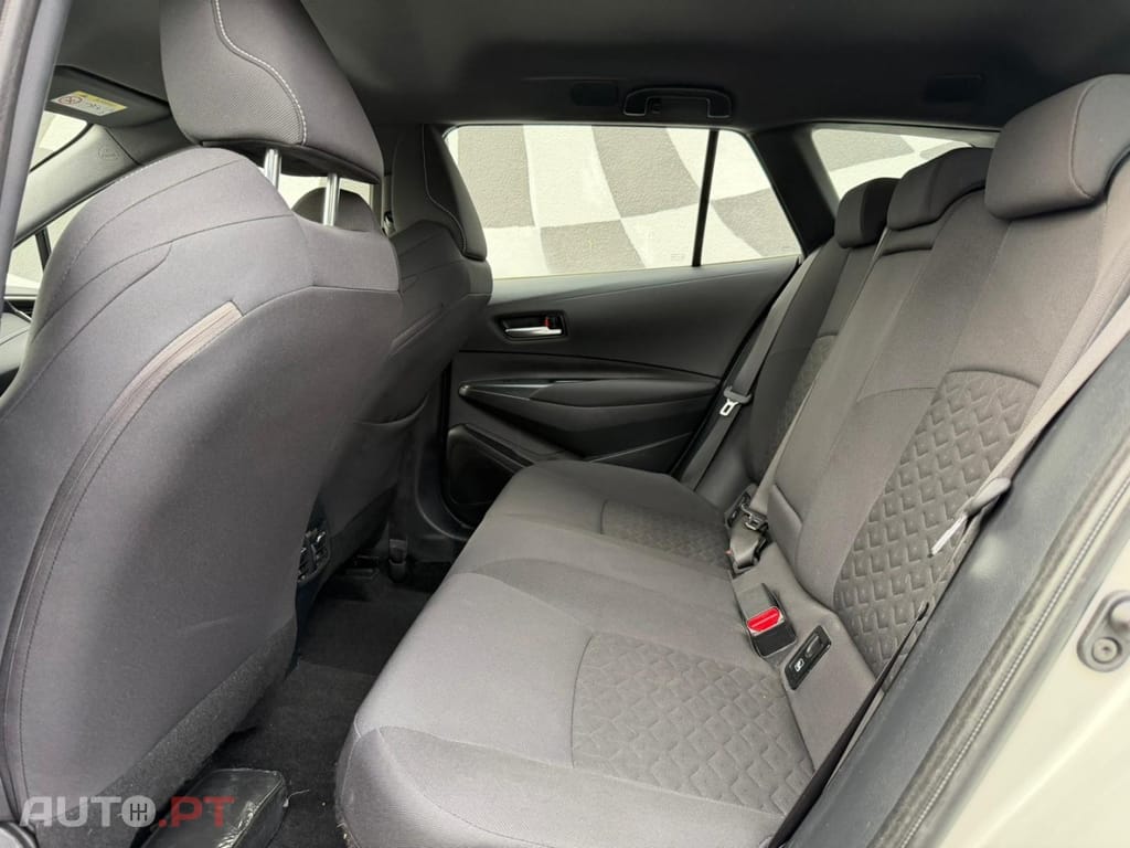 Toyota Corolla Touring Sports 1.8 Hybrid Comfort+P.Sport