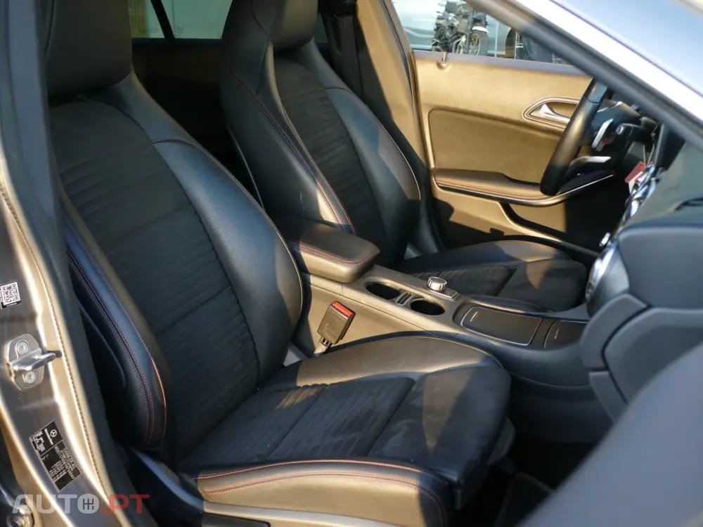 Mercedes-Benz CLA 200 d Shooting Brake AMG Line Aut.