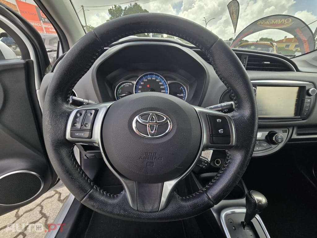 Toyota Yaris 1.5 HSD Comfort