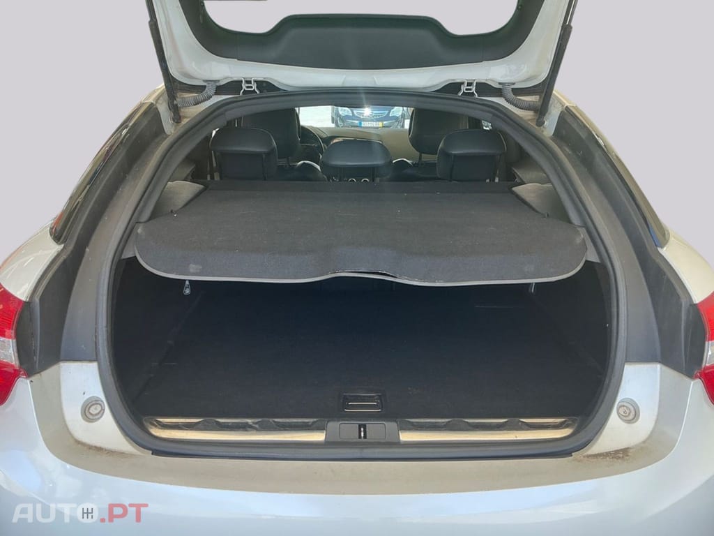 Citroen DS5 2.0 HDi Hybrid4 SportChic