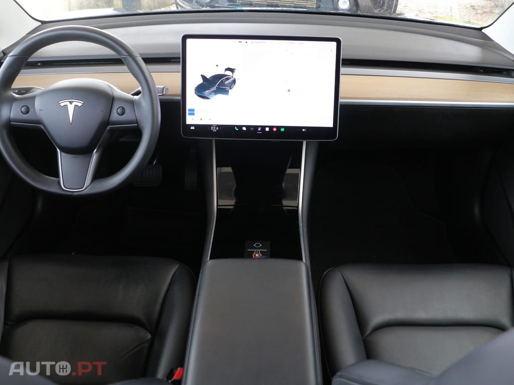 Tesla Model 3 Long-Range Dual Motor AWD