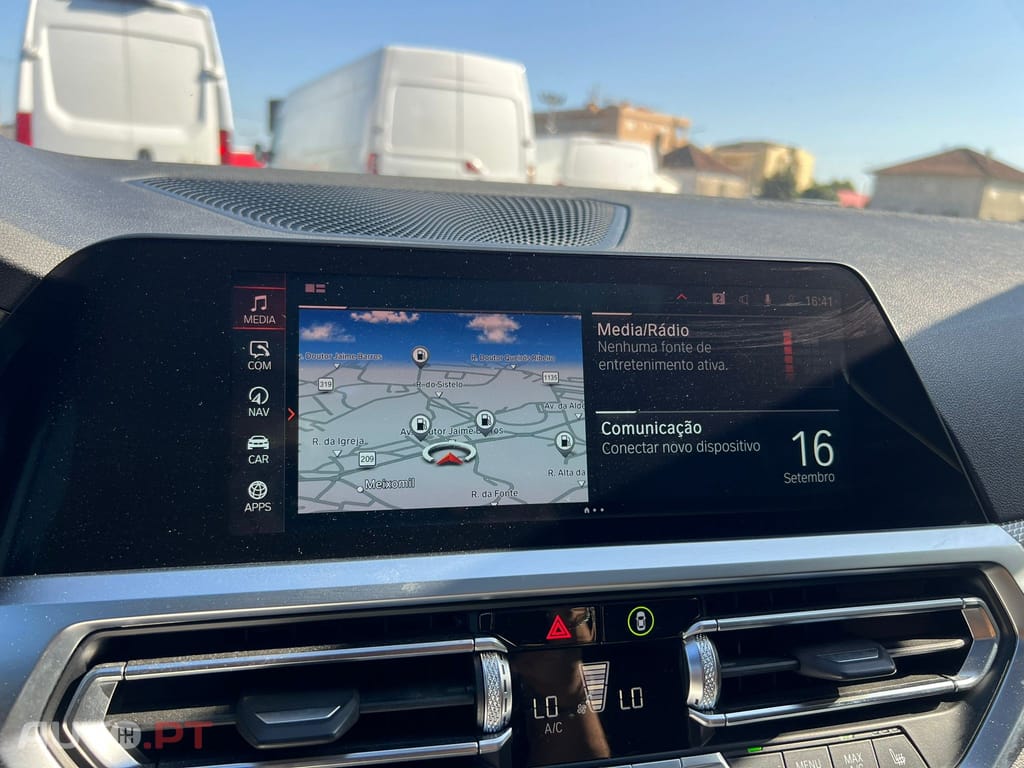 BMW 420 d Pack Desportivo M Auto
