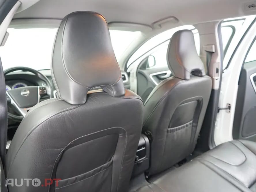 Volvo V60 1.6 D2 R-Design