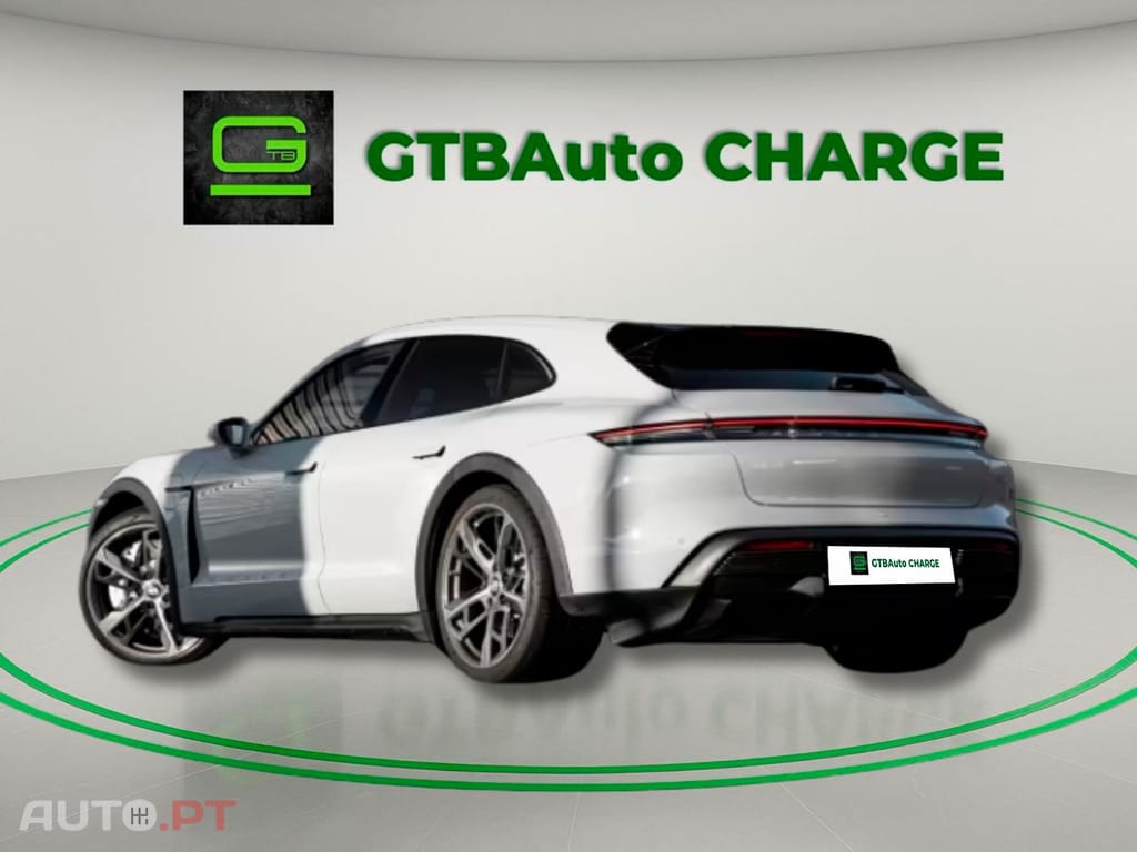 Porsche Taycan I.V.A DEDUTIVEL Turbo