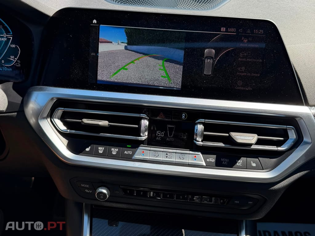 BMW 330 e Touring Pack M Auto