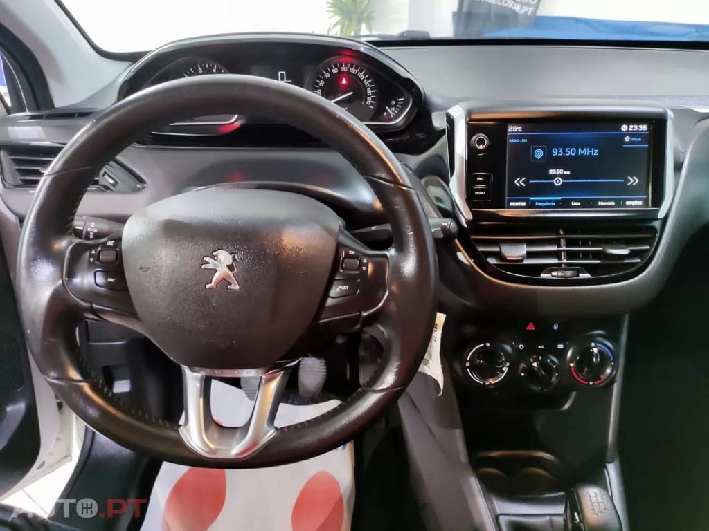 Peugeot 208 1.2 PureTech Active