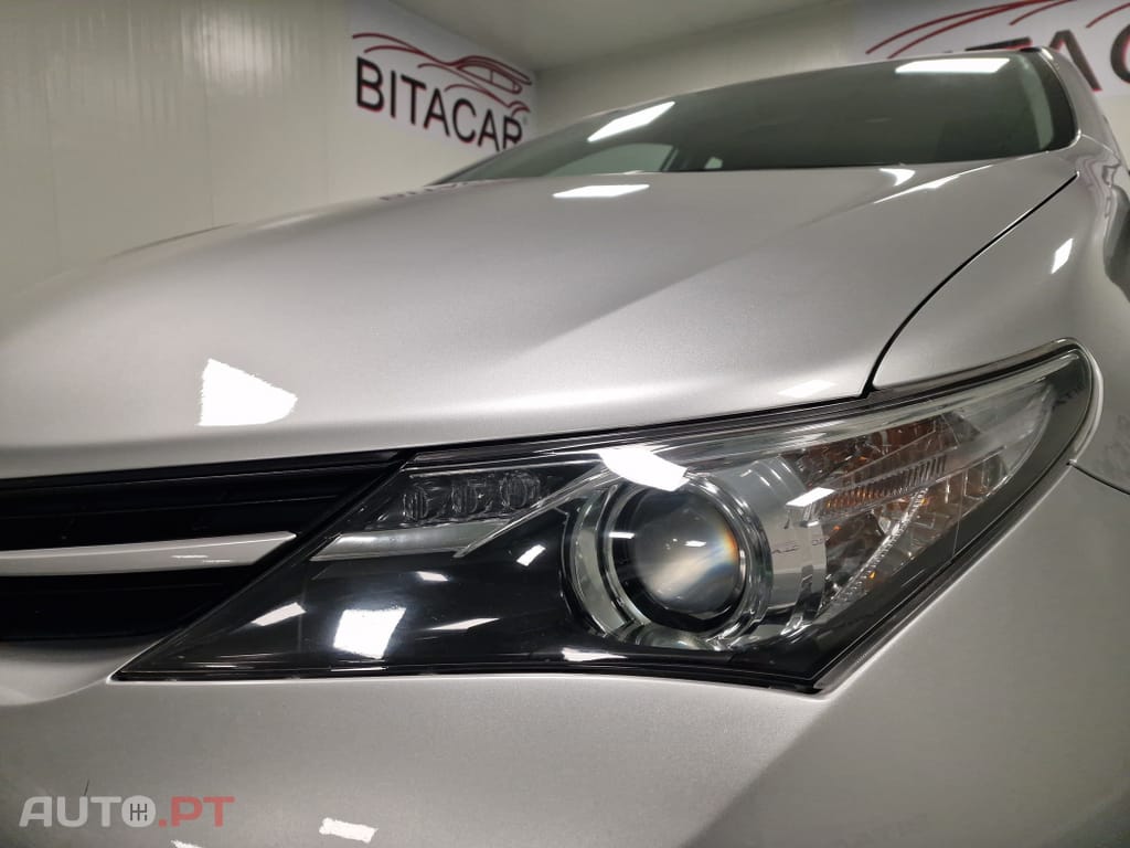 Toyota Auris Touring Sports 1.4 D-4D Active+AC
