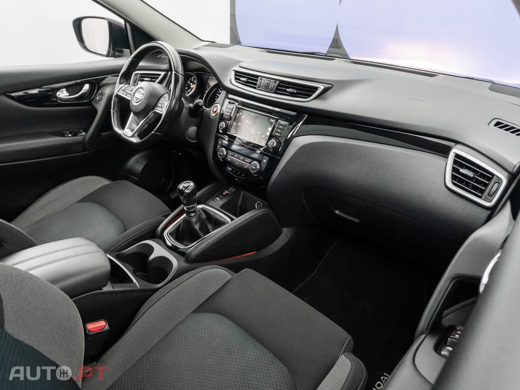 Nissan Qashqai 1.3 DIG-T N-Connecta