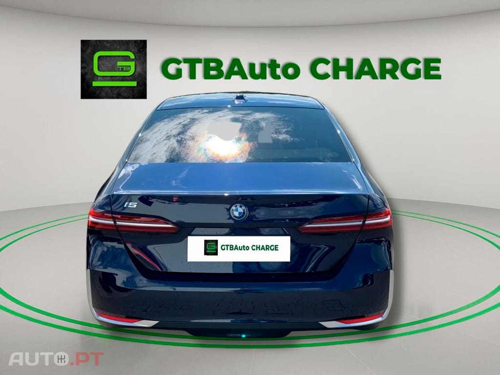 BMW i5 eDrive40 I.V.A DEDUTIVEL 