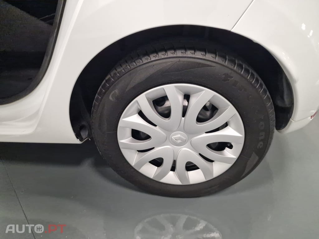 Renault Clio SOCIETE 1.5 DCI ZEN IVA DEDUTÍVEL