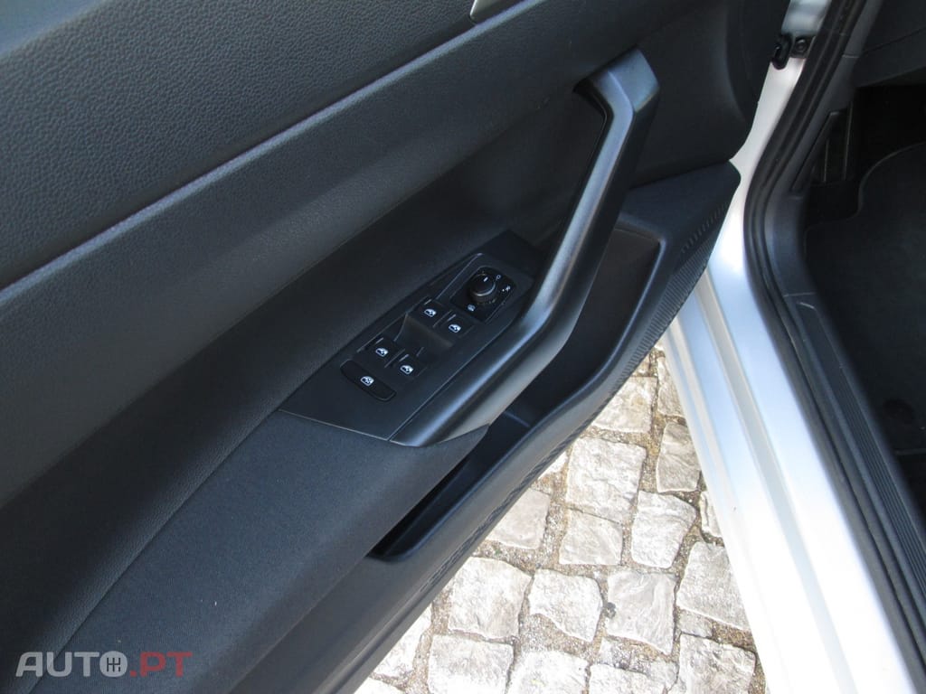 Volkswagen Polo 1.0 TSI Confortline