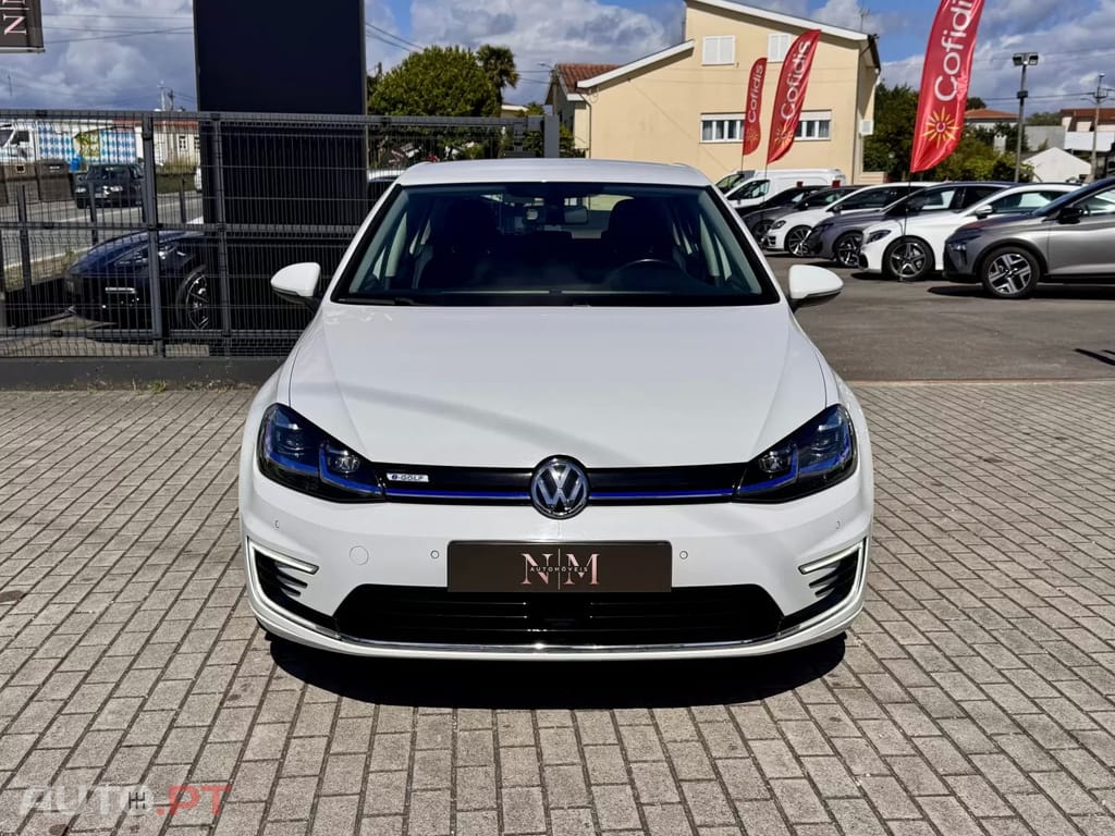 Volkswagen e-Golf Standard