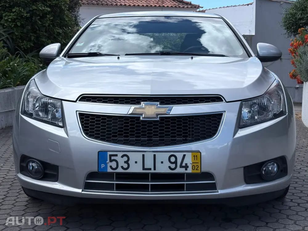 Chevrolet Cruze 1.6 LS