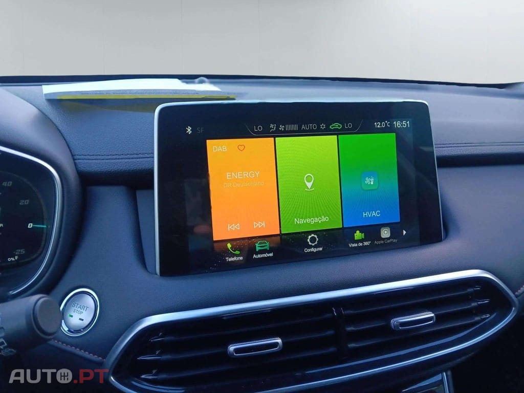 MG EHS LUXURY PHEV