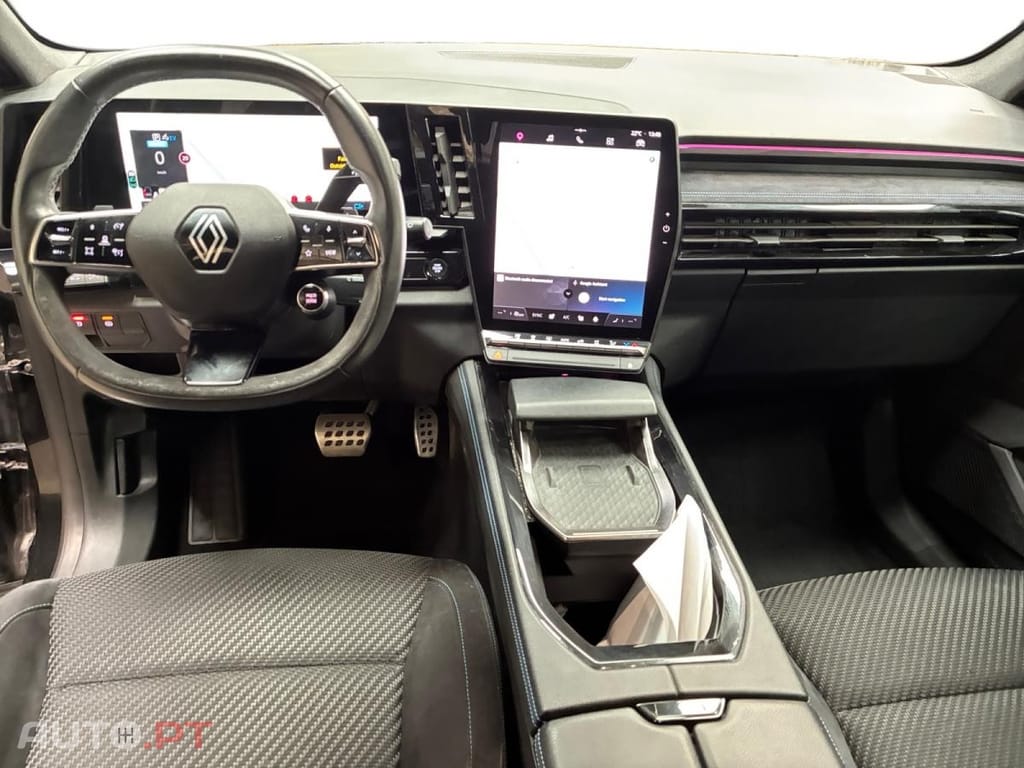 Renault Austral 1.2 E-Tech Techno Esprit Alpine Iconic