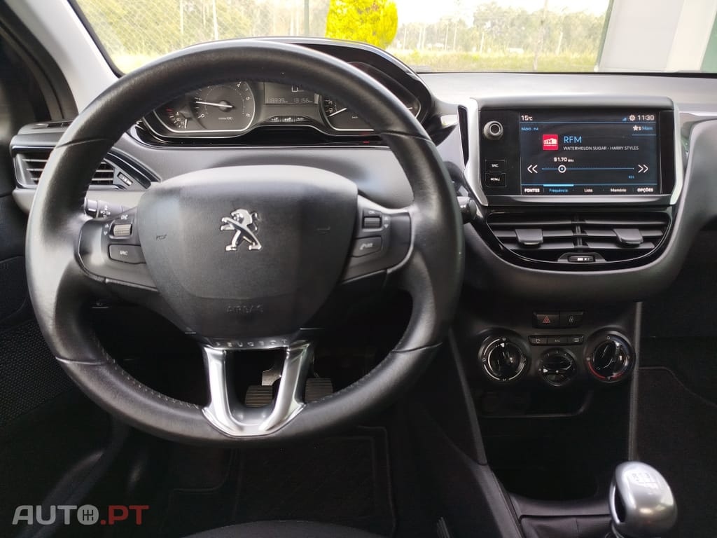 Peugeot 208 1.5 BlueHDi Signature