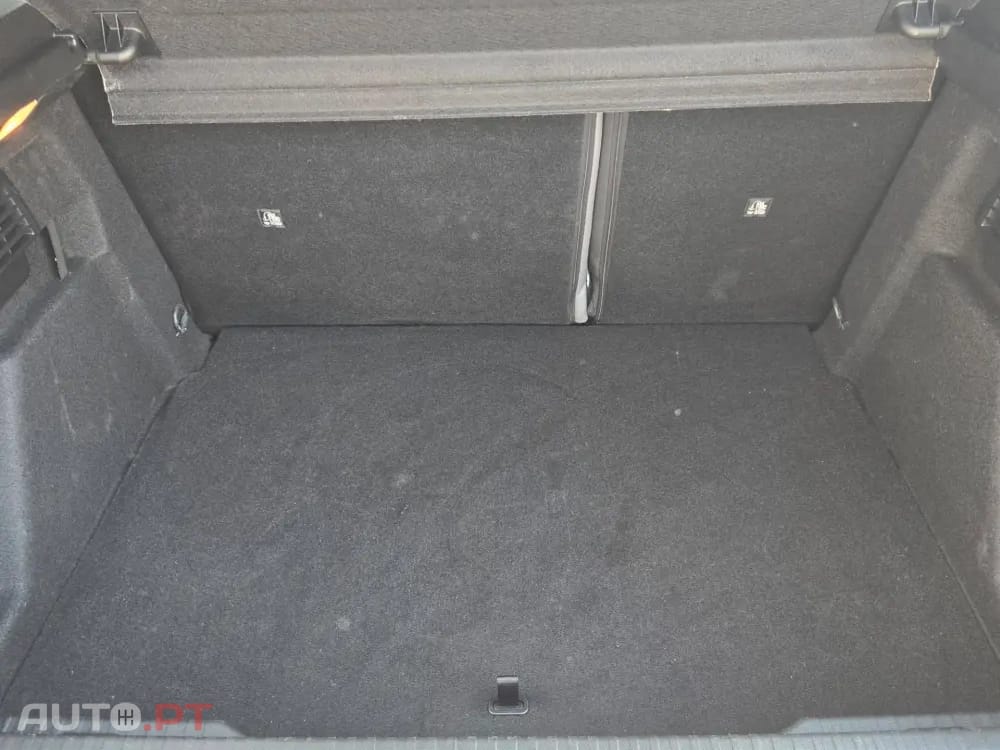 Citroën e-C4 136 PLUS — fotografia 26