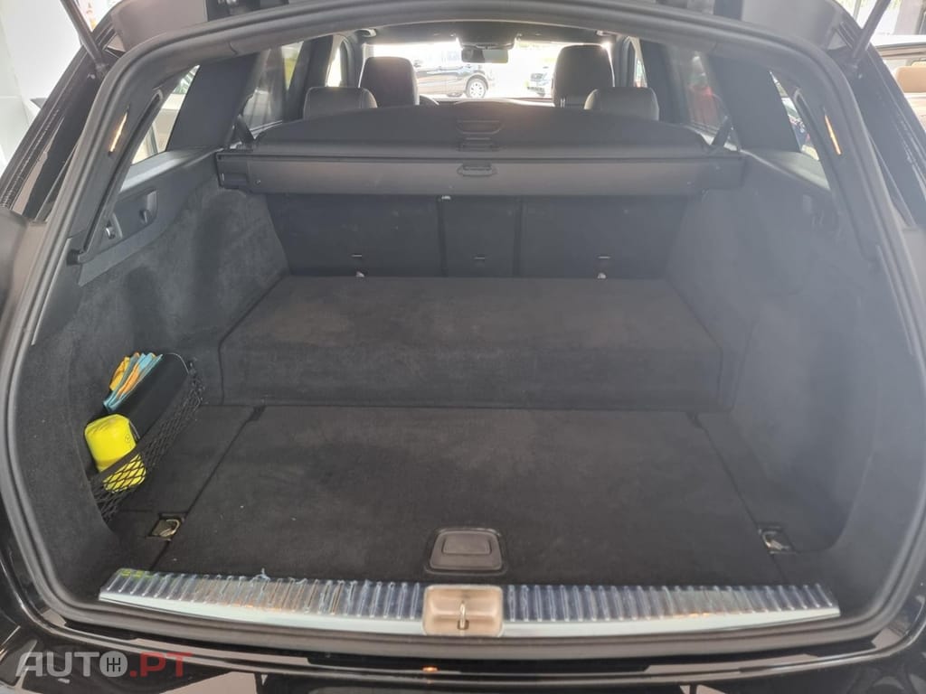 Mercedes-Benz E 300 e Station