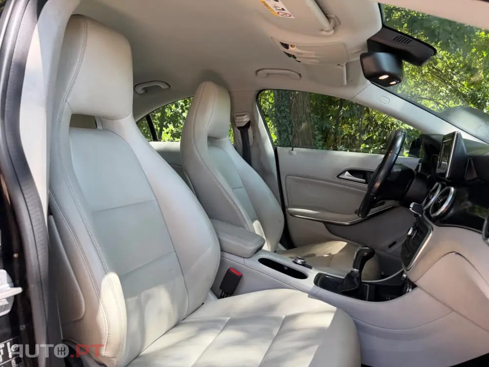 Mercedes-Benz CLA 200 CDI AMG Line