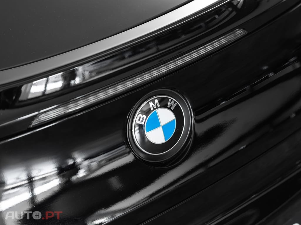 BMW i8 Standard