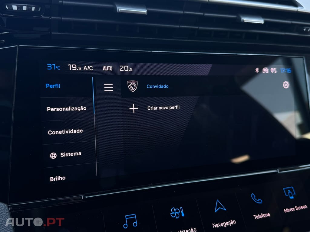 Peugeot 408 1.6 Hybrid Allure e-EAT8