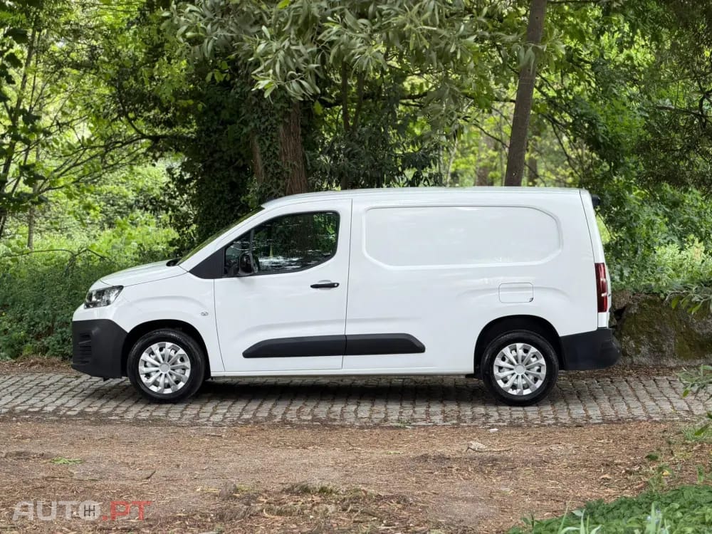 Citroen Berlingo 1.5 BlueHDi XL S&S EHZ EAT8 Control Variospace