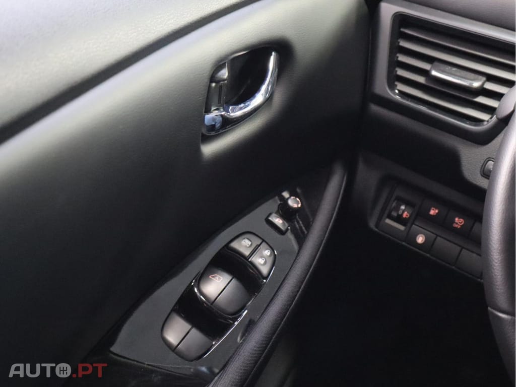 Nissan Leaf N-Connecta