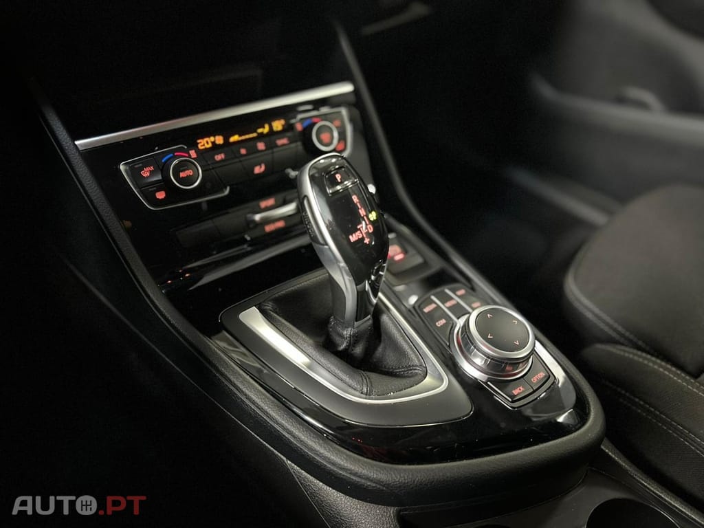 BMW 216 d Auto 7L Advantage