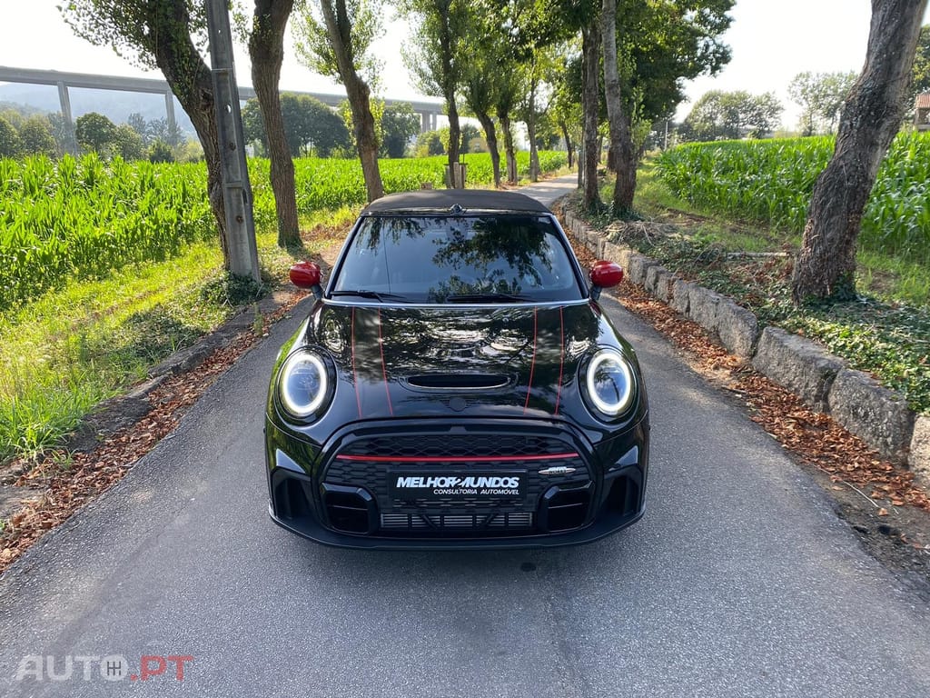 MINI John Cooper Works Plus Auto Desportiva