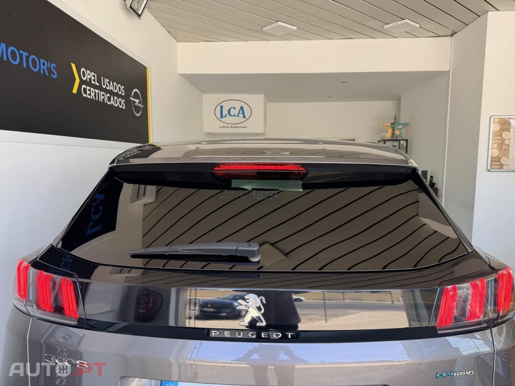 Peugeot 3008 1.6 Hybrid Allure Pack e-EAT8