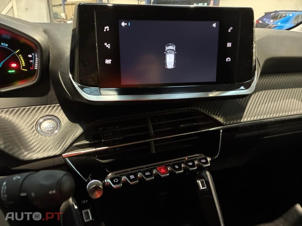 Peugeot E-208 50 kWh Style