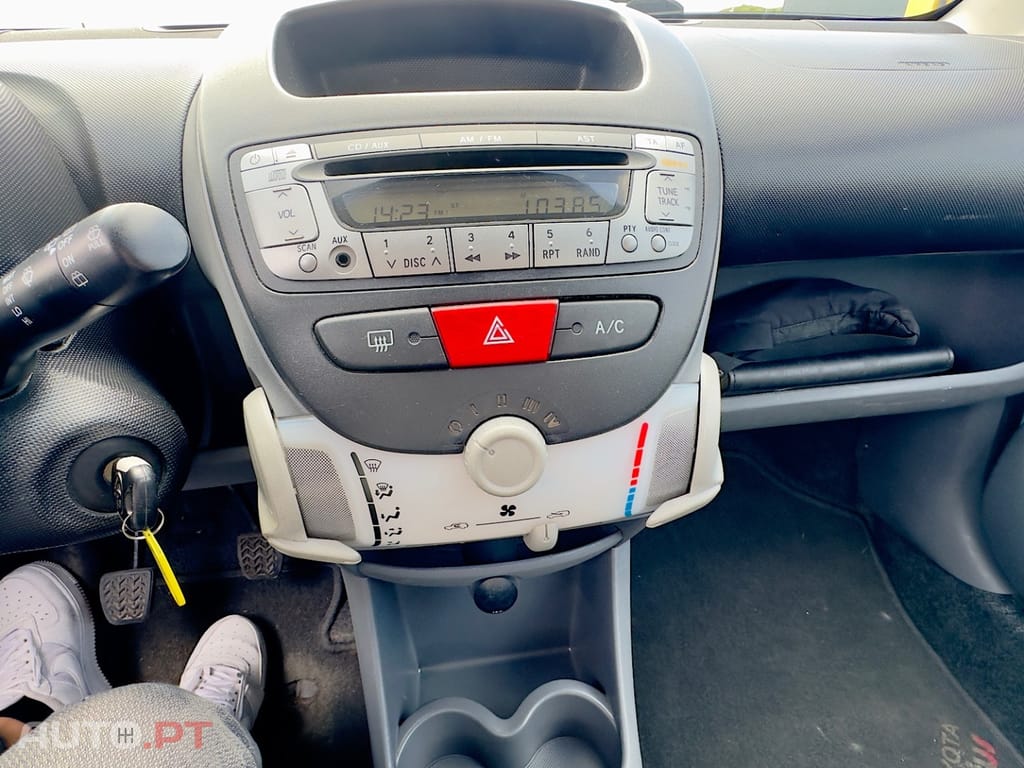 Toyota Aygo 1.0 + AC
