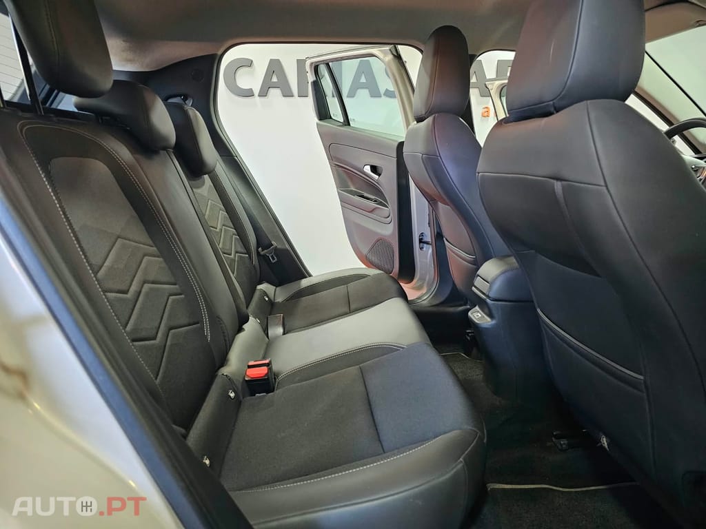Jeep Avenger 1.2 GSE T3 Altitude