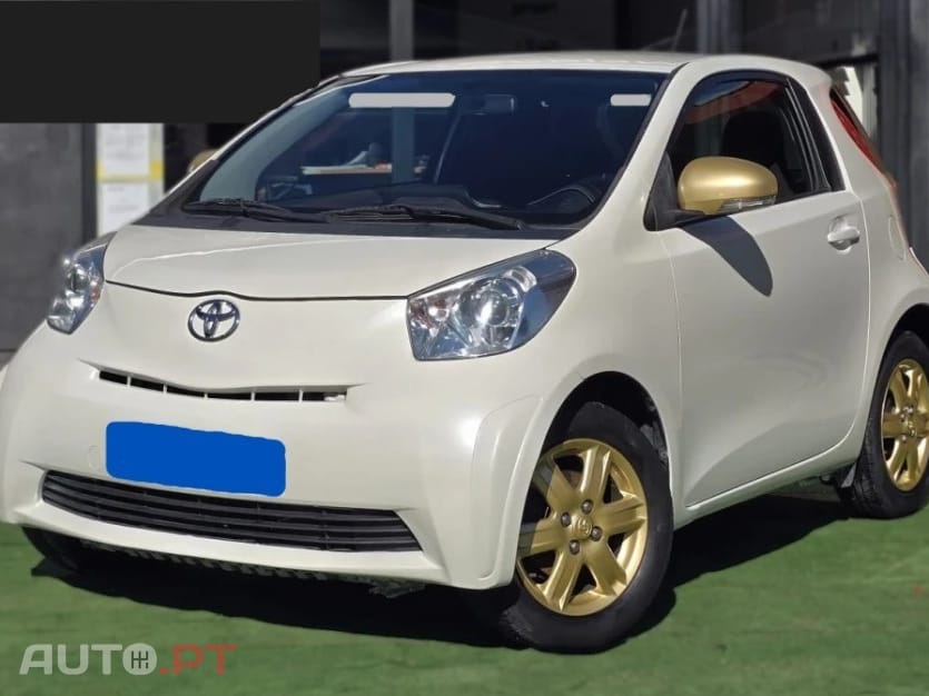 Toyota iQ 1.0 VVT-i