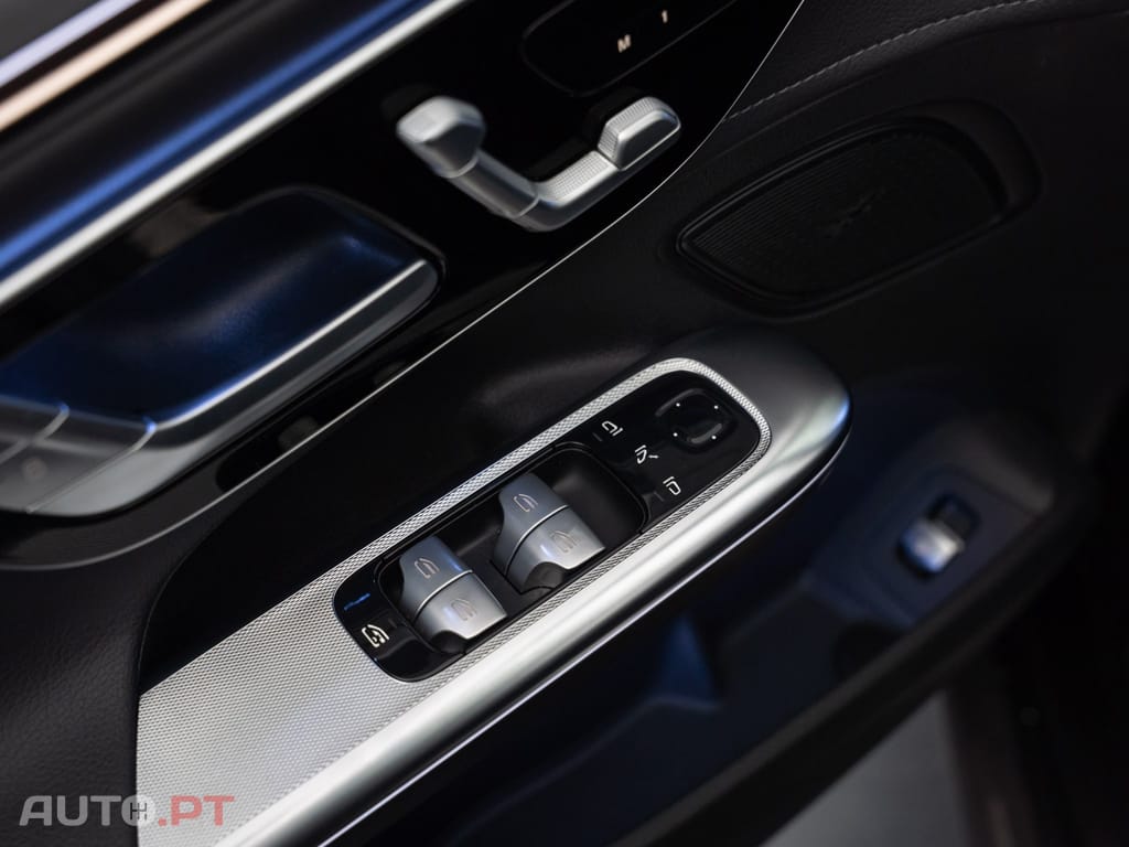 Mercedes-Benz EQE 350+