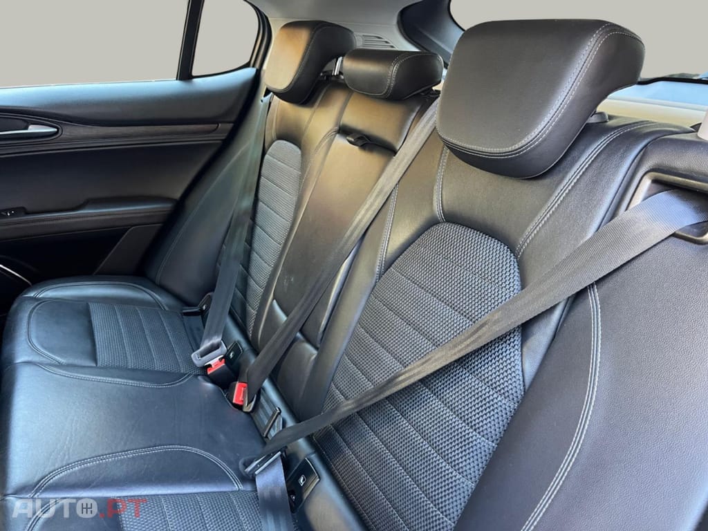 Alfa Romeo Stelvio 2.2 D Super AT8