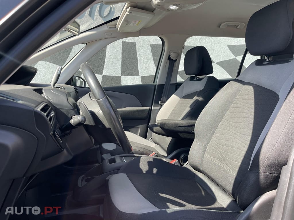 Citroen C4 Picasso 1.6 BlueHDi Shine EAT6