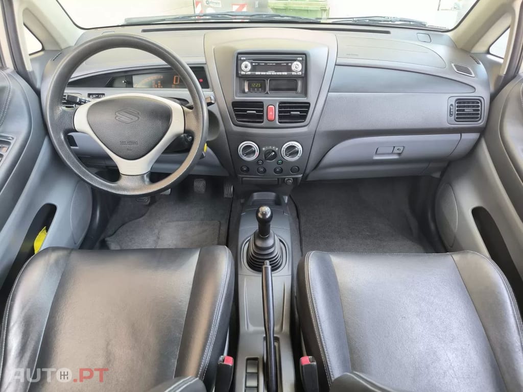 Suzuki Liana 1.3 GL