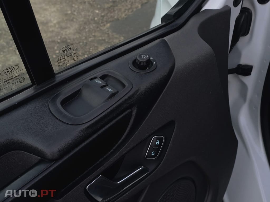 Ford Transit CUSTOM FOURGON 280 L1H1 2.0 ECOBLUE 105 TREND BUSINESS