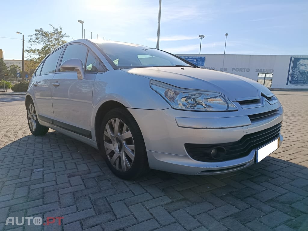 Citroen C4 1.6 HDi 110 cv VTR Pack