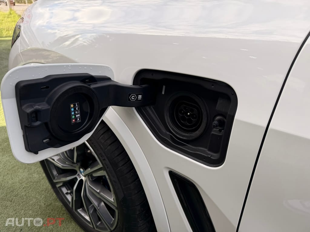 BMW X5 45 e xDrive Pack M