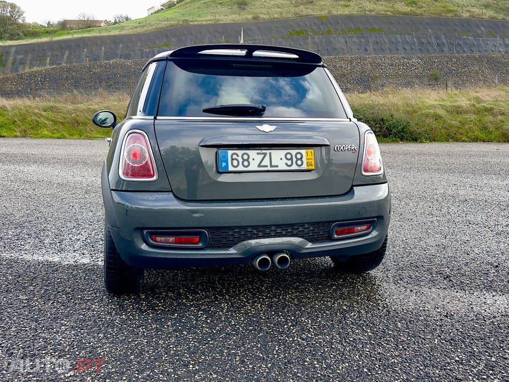 MINI Cooper Cooper S Aut. Green Park