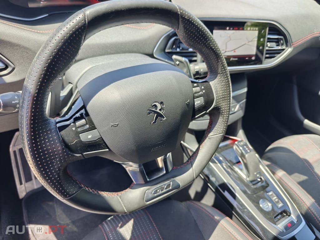 Peugeot 308 SW 1.5 BlueHDi GT EAT8 — fotografia 19