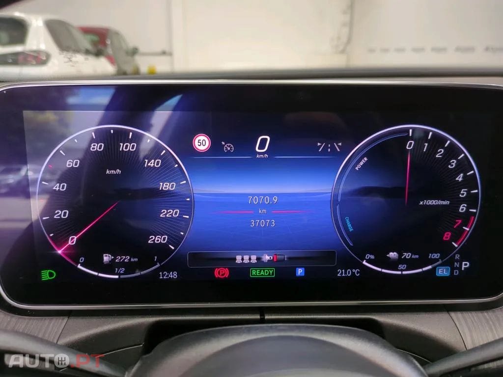 Mercedes-Benz C 300 e AMG Line