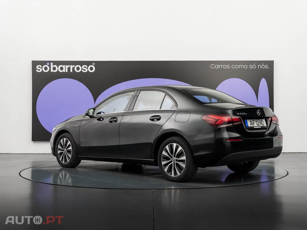 Mercedes-Benz A 250 e Style Plus