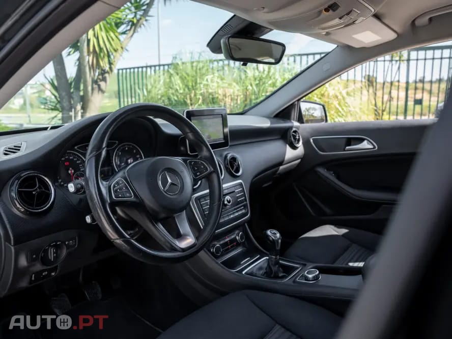 Mercedes-Benz A 180 d Fleet Pack Urban