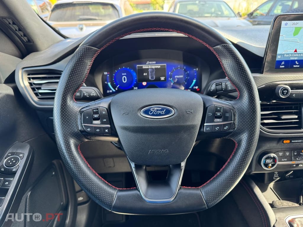 Ford Kuga 1.5 EcoBoost ST-Line