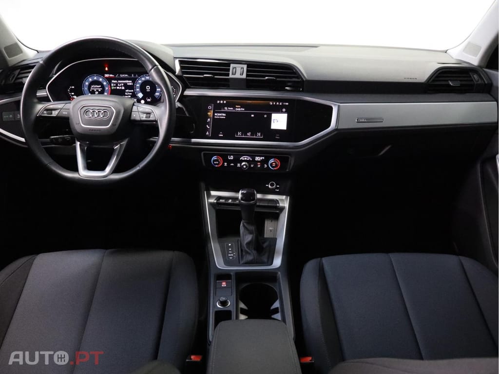 Audi Q3 45 TFSIe S tronic